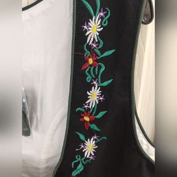 Glory Star Bavarian Octoberfest Dirndl Dress Large Renaissance BLACK Floral NWT - Picture 5 of 10